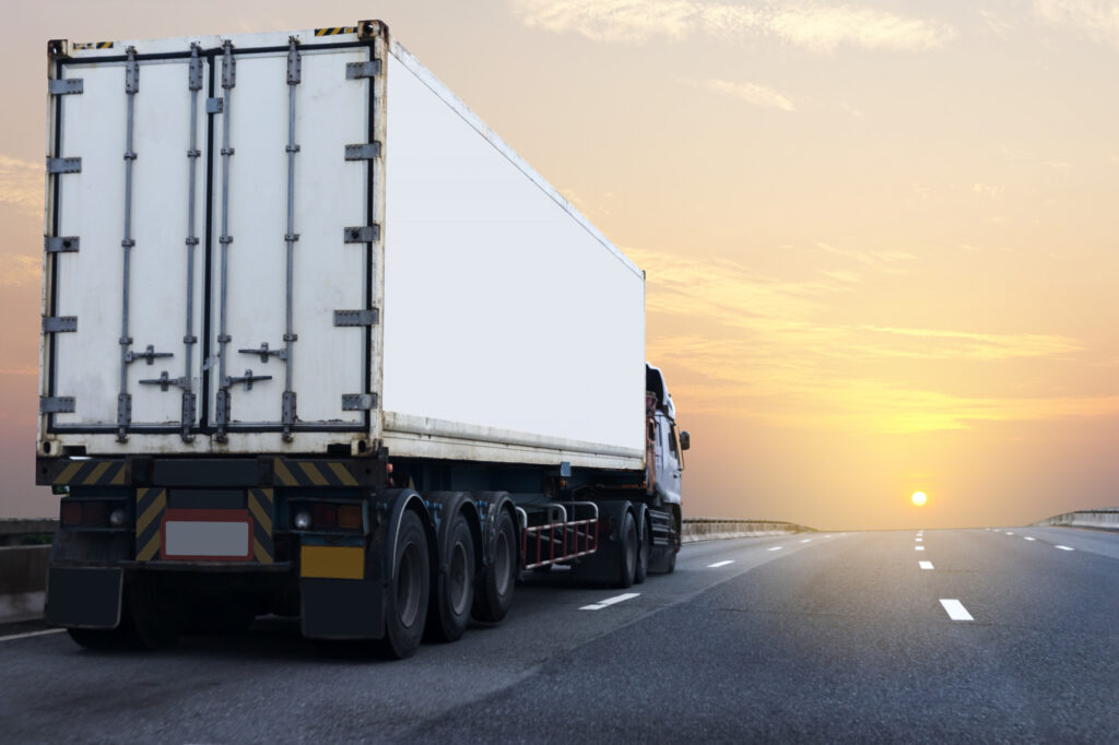 Transportes Marqués Casinos - Transporte nacional e internacional terrestre.